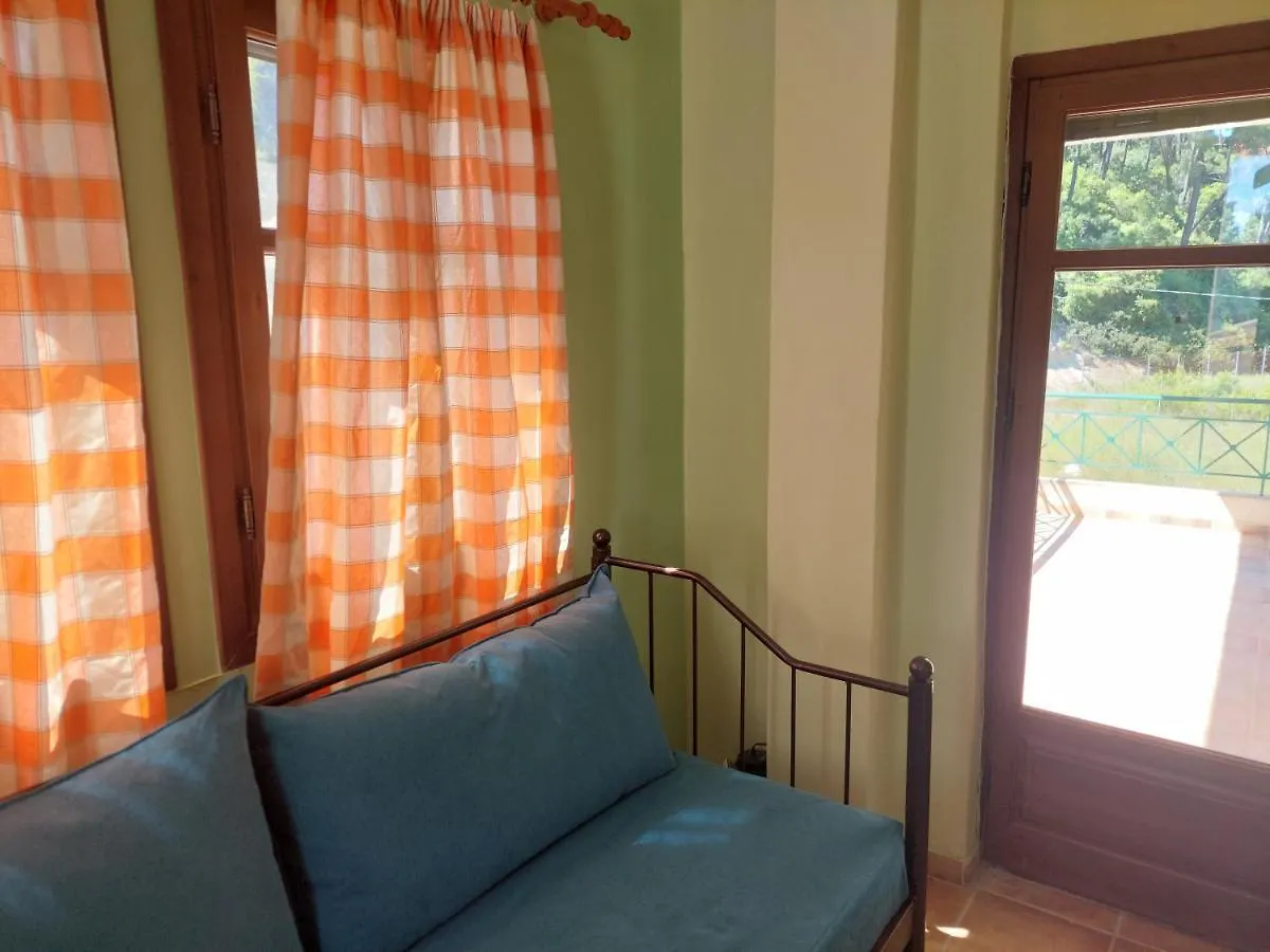 Relaxing Vacations Villa Siviri